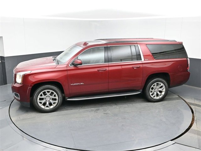 Used 2017 GMC Yukon XL SLT w/ Open Road Package image 39