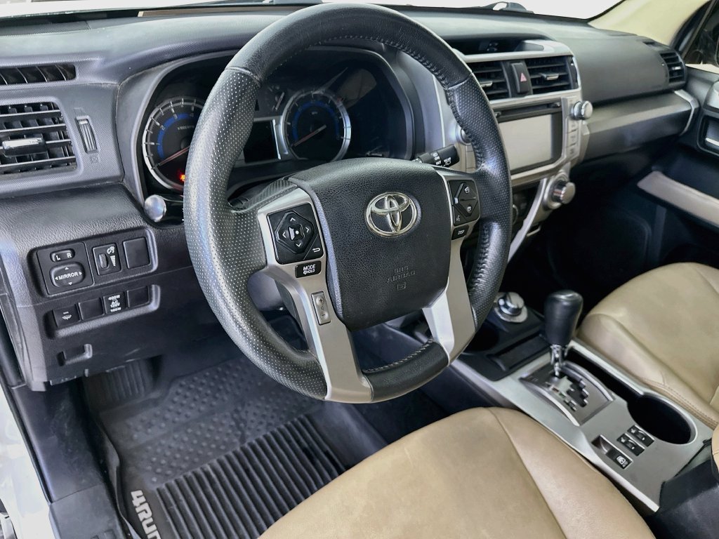 Used 2016 Toyota 4Runner SR5 Premium AWD/4WD image 30