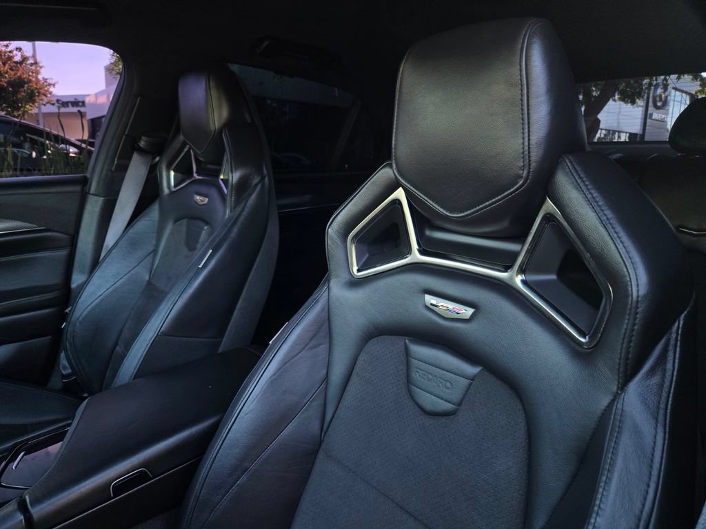 Used 2018 Cadillac CTS V w/ Carbon Fiber Package RWD image 22