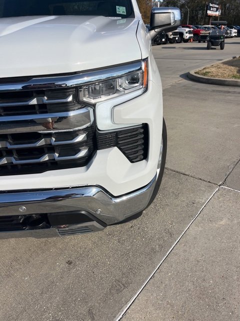Used 2024 Chevrolet Silverado 1500 LTZ image 14