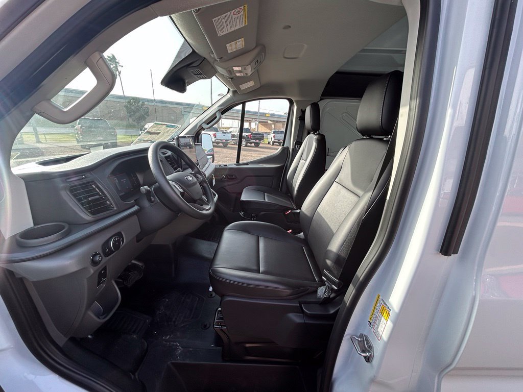 New 2026 Ford Transit 150 Low Roof RWD image 17