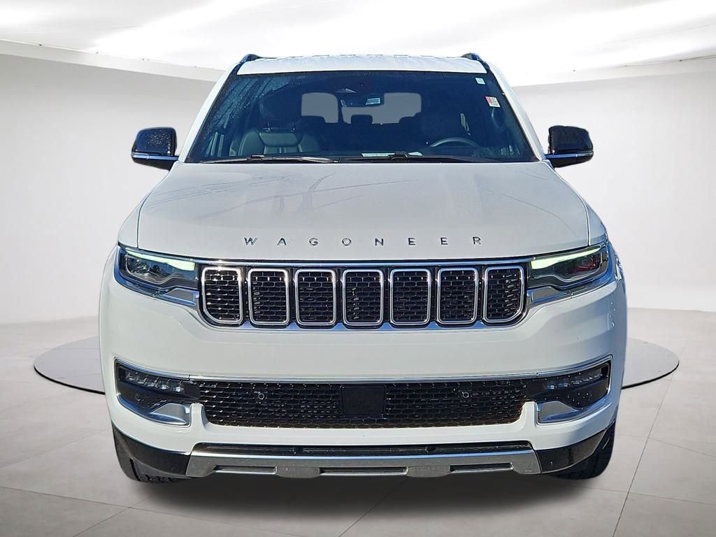 Used 2024 Jeep Wagoneer L Series III w/ Flexible Seating Group image 2