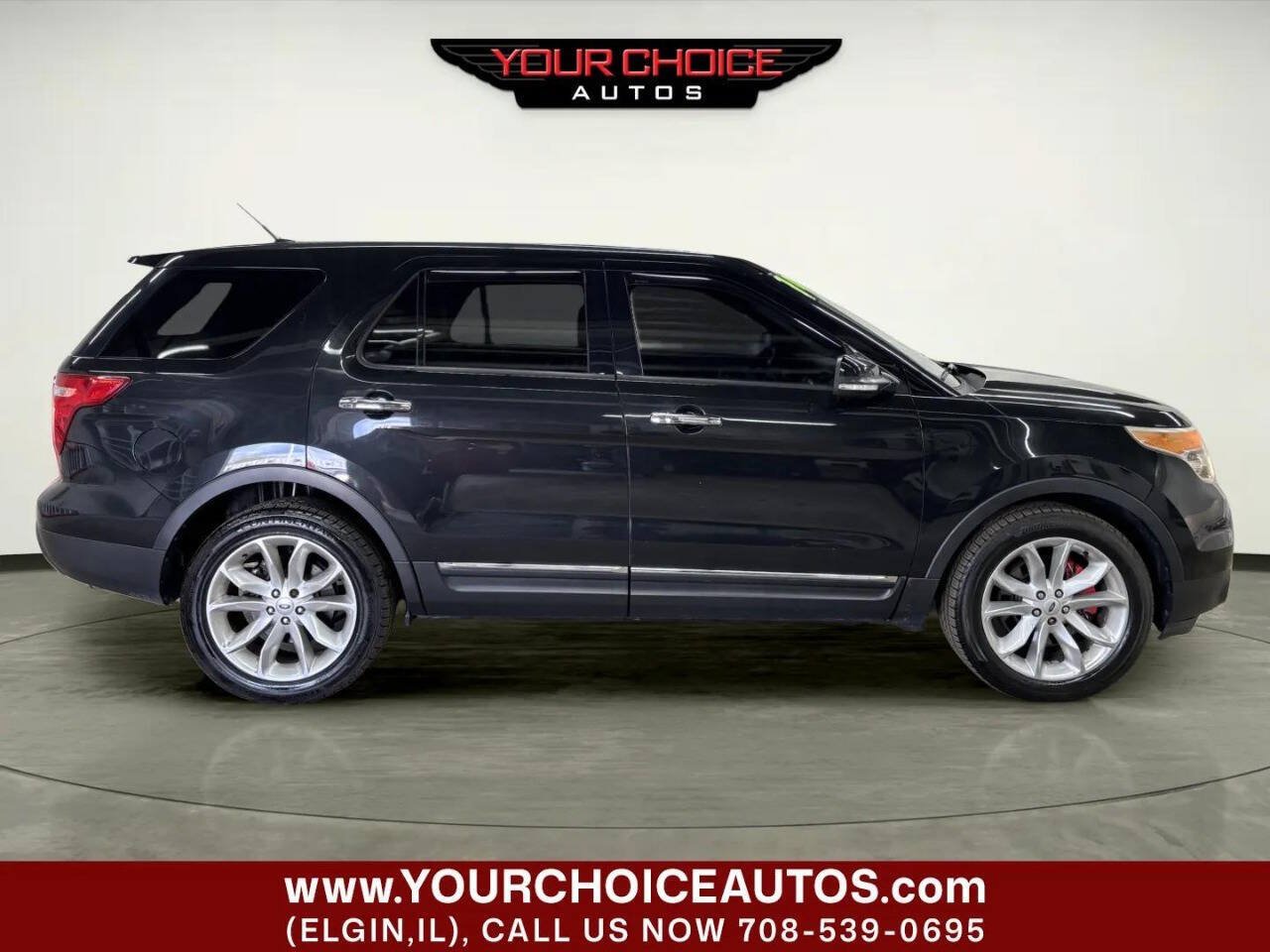 Used 2014 Ford Explorer Limited w/ Equipment Group 301A AWD/4WD image 8