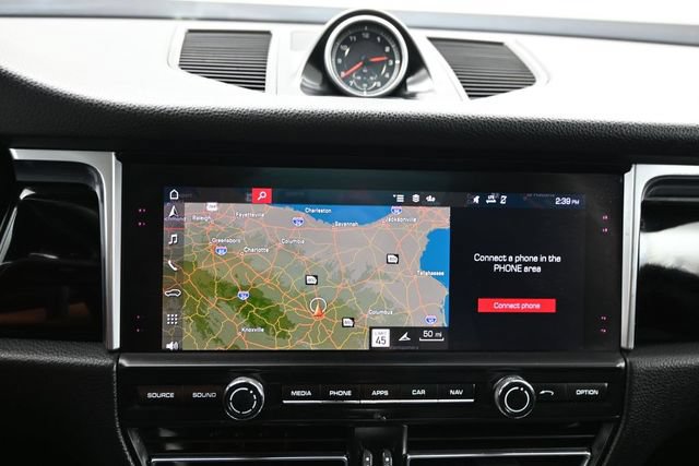 Used 2020 Porsche Macan AWD/4WD image 17