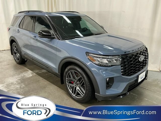Used 2025 Ford Explorer ST