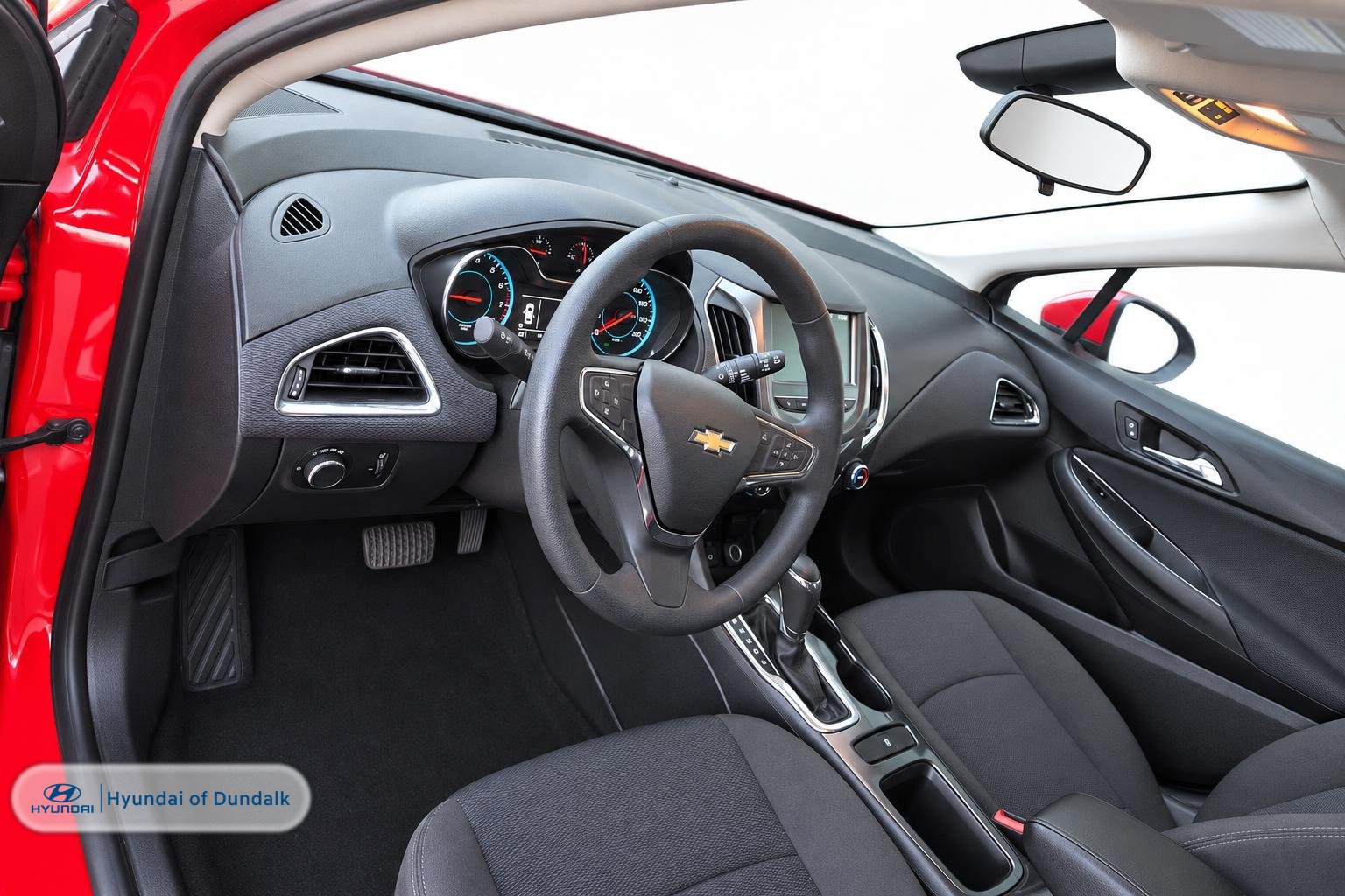 Used 2017 Chevrolet Cruze LT FWD image 6