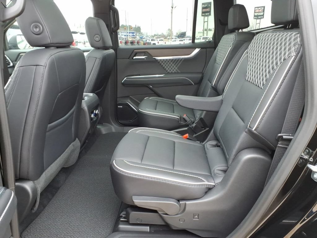 New 2026 GMC Acadia Denali w/ Super Cruise Package AWD/4WD image 13
