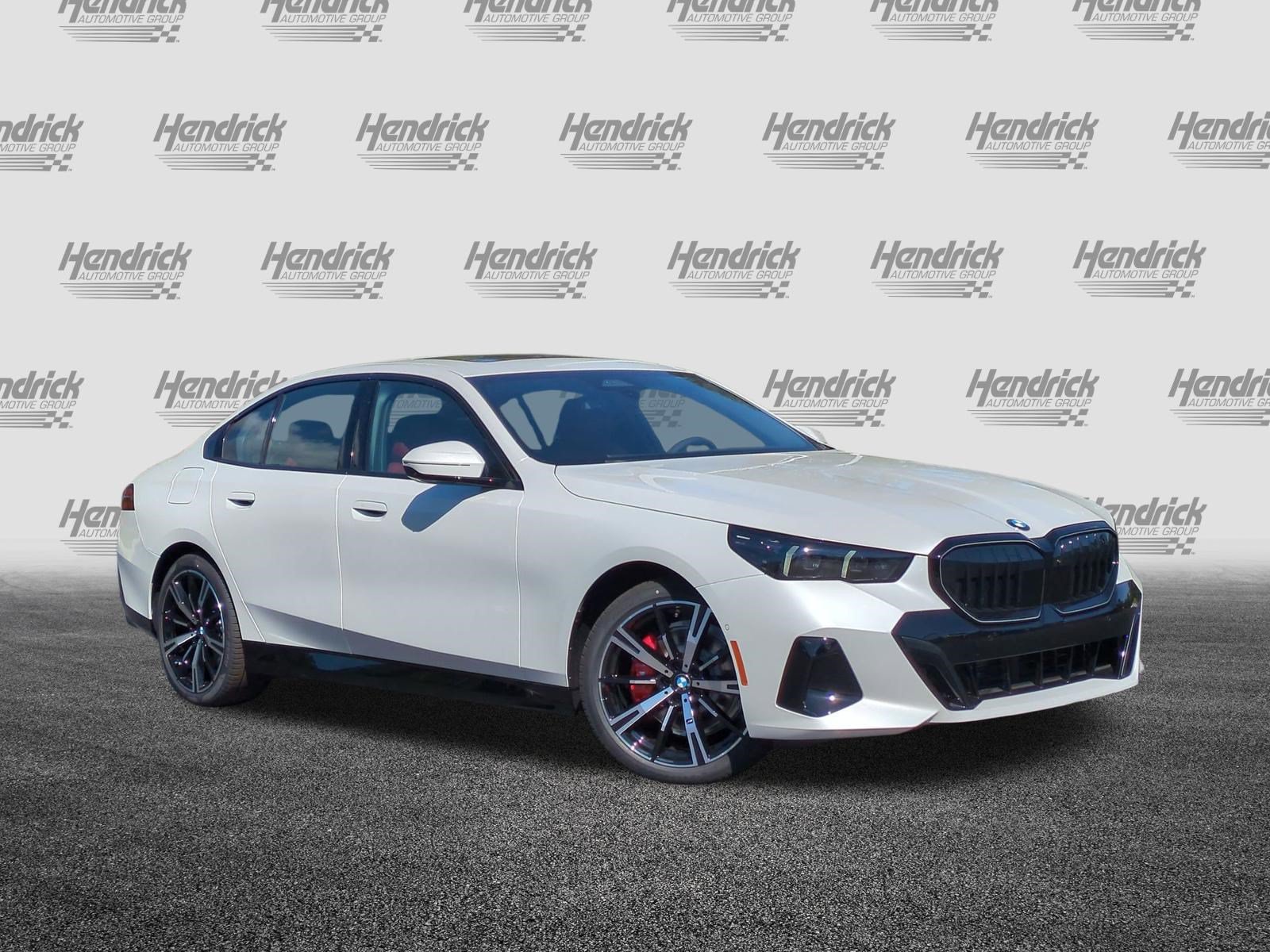 New 2027 BMW 530i xDrive AWD/4WD image 2