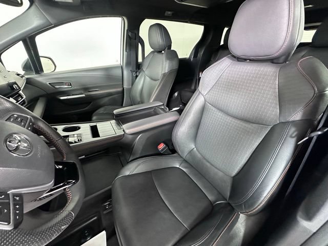 Certified 2023 Toyota Sienna XSE w/ XSE Plus Package AWD/4WD image 24