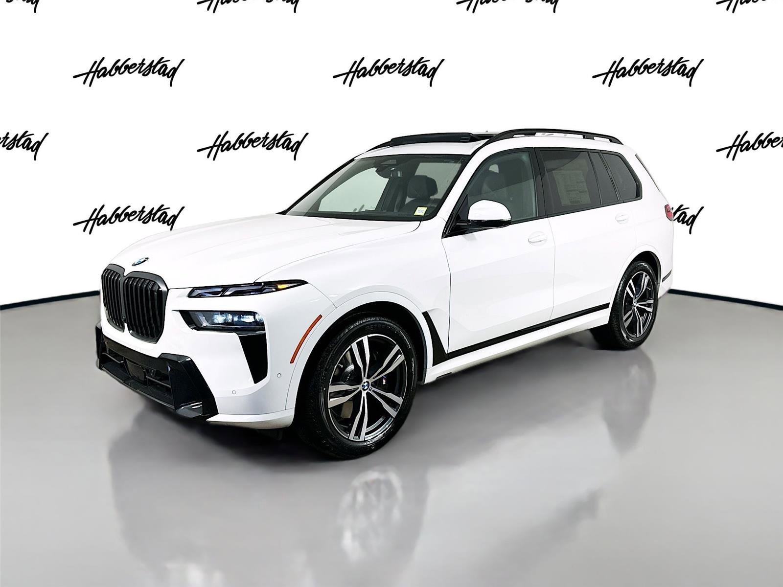 New 2026 BMW X7 xDrive40i w/ M Sport Package