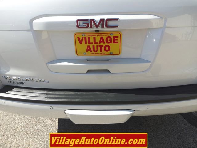 Used 2017 GMC Yukon XL SLT AWD/4WD image 15