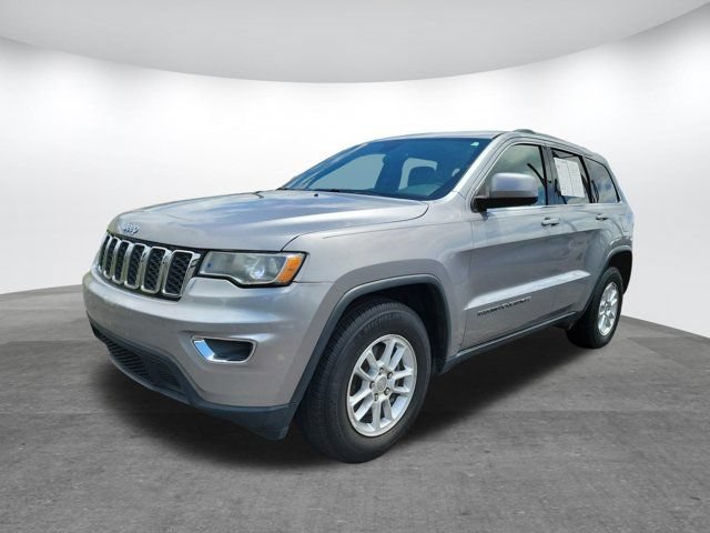 Used 2018 Jeep Grand Cherokee Laredo RWD image 20