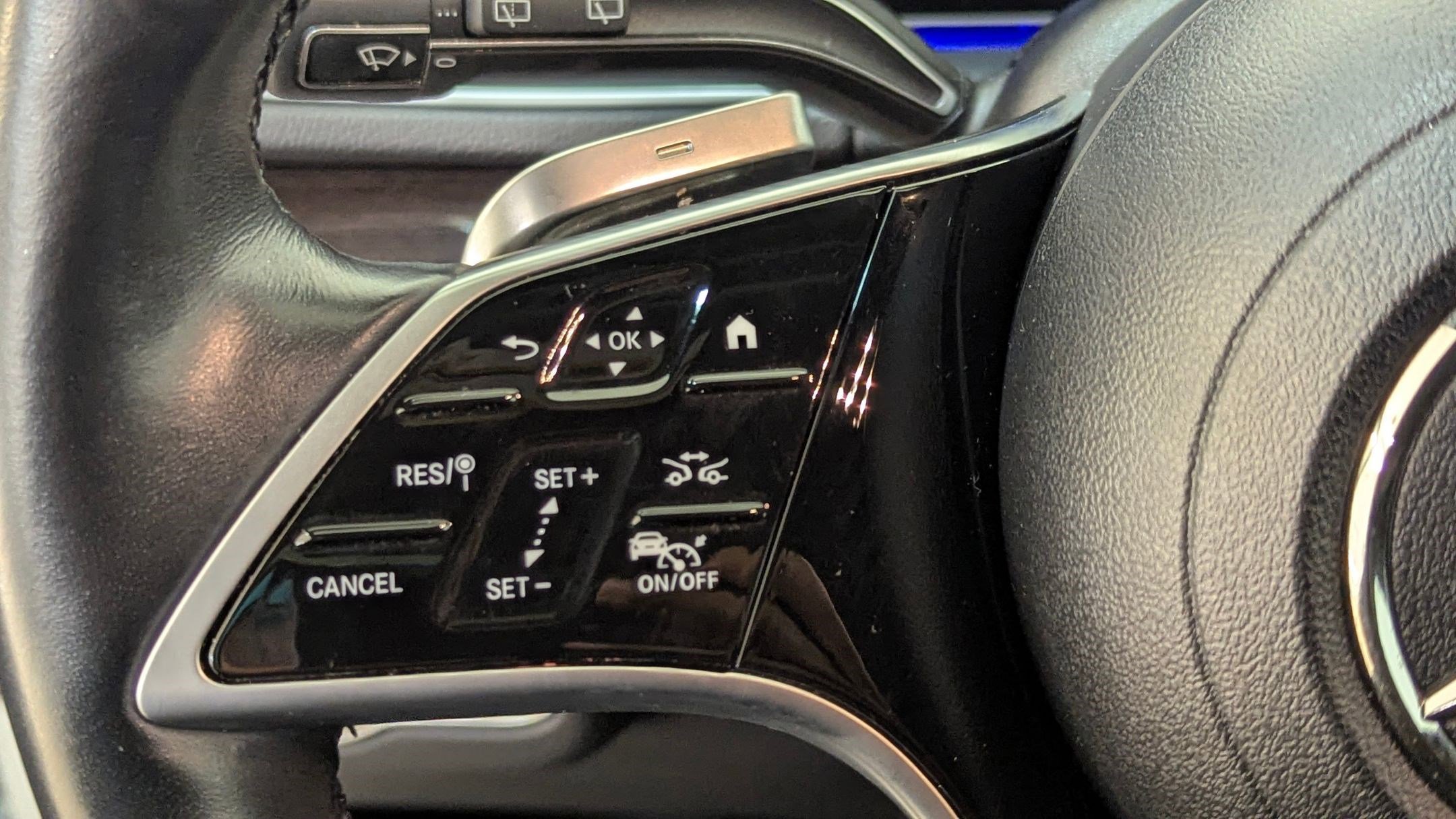 Used 2024 Mercedes-Benz GLE 350 4MATIC image 16