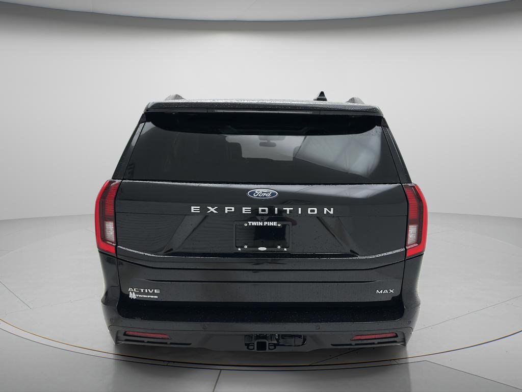 Used 2025 Ford Expedition Max Active AWD/4WD image 8