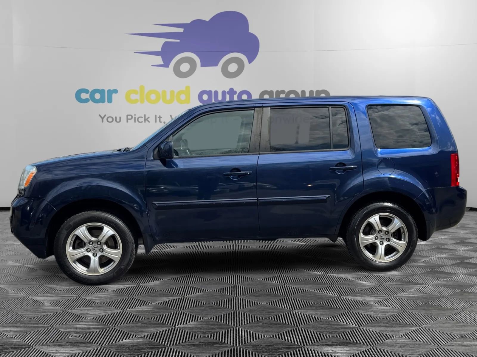 Used 2015 Honda Pilot EX image 2