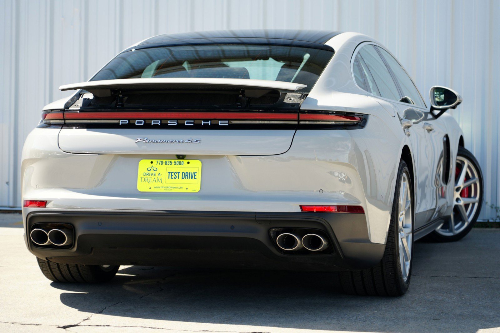 Used 2025 Porsche Panamera 4S w/ Premium Package image 5