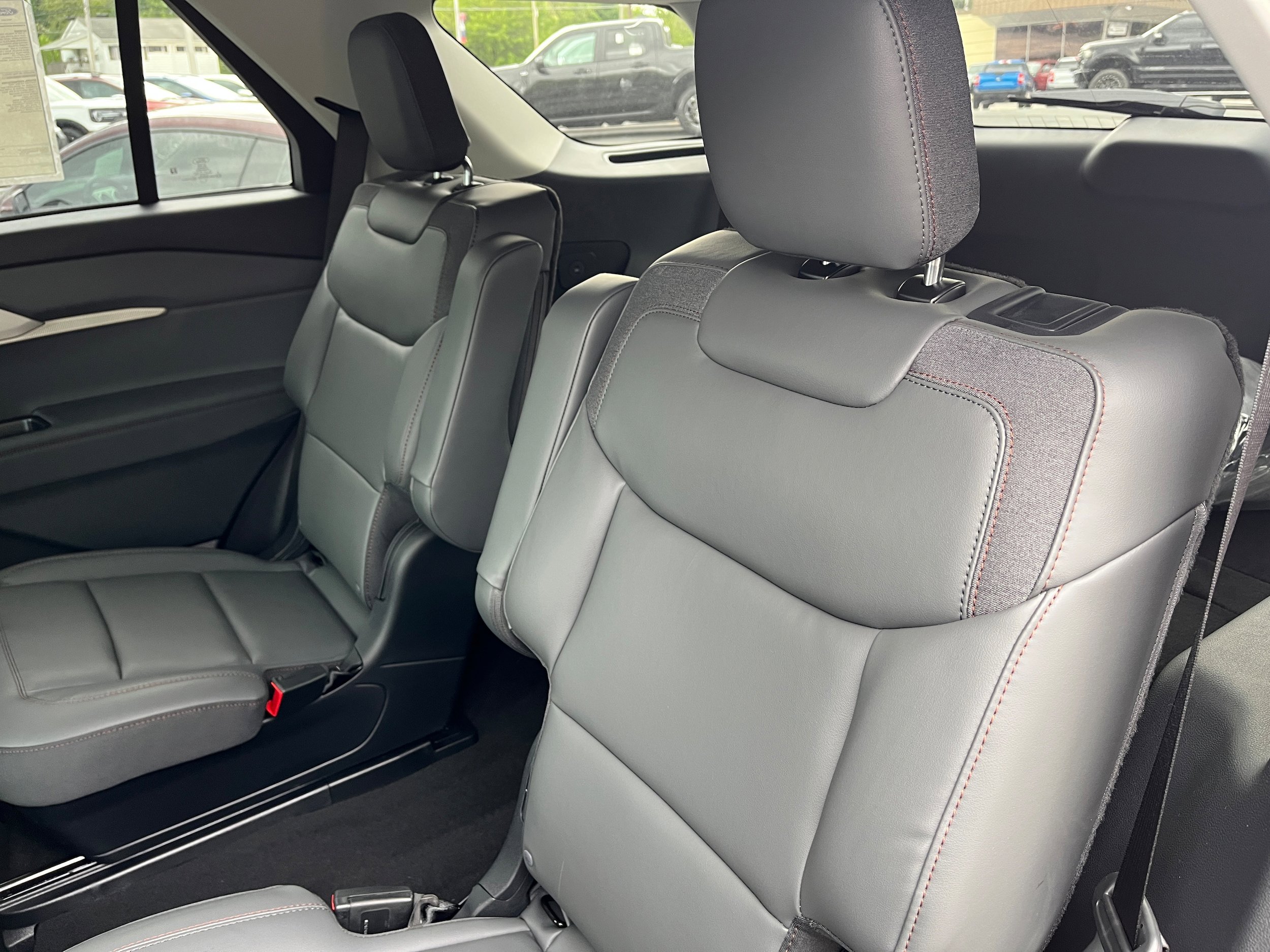 New 2026 Ford Explorer Active w/ Active Comfort Package AWD/4WD image 11
