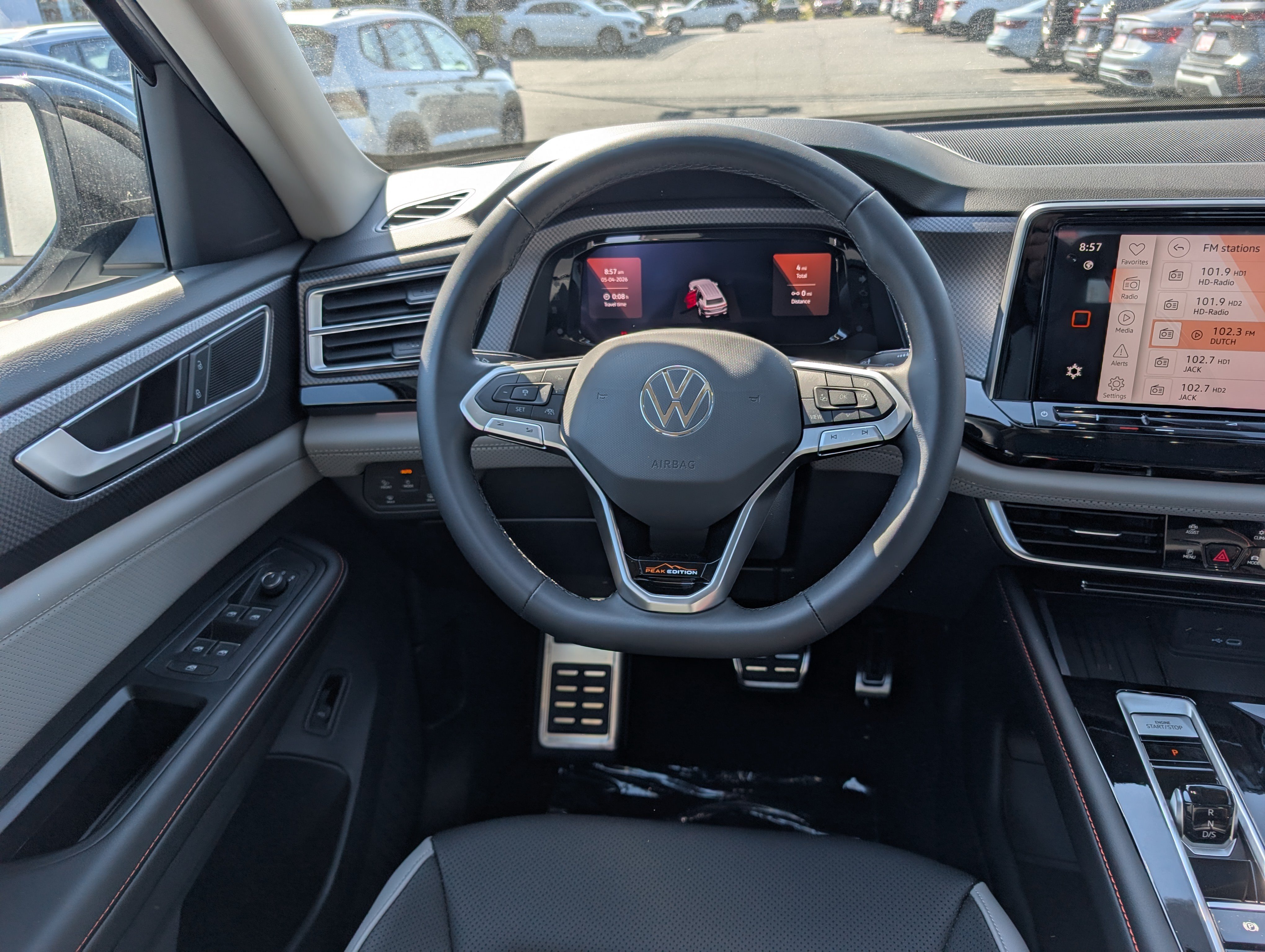 New 2026 Volkswagen Atlas Peak Edition AWD/4WD image 18