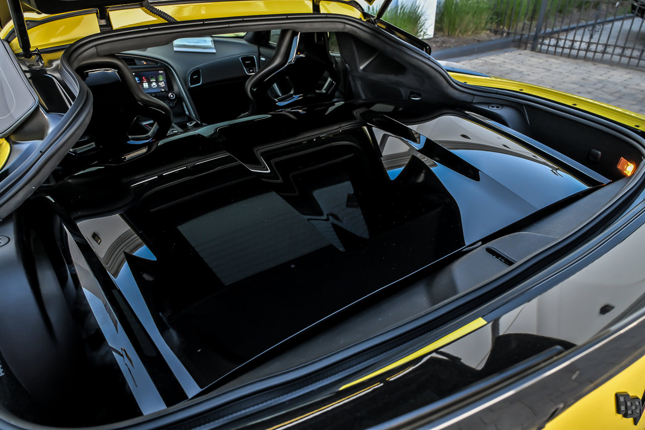 Used 2016 Chevrolet Corvette Z06 w/ 3LZ Preferred Equipment Group RWD image 18