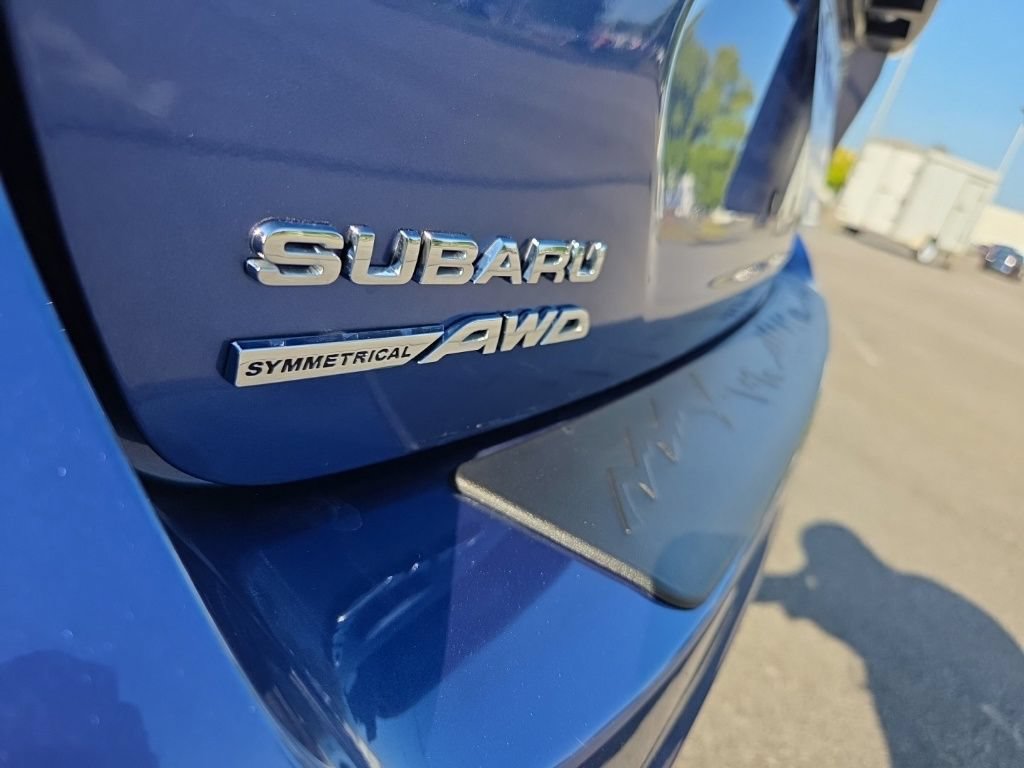 Used 2025 Subaru Crosstrek 2.5i Premium AWD/4WD image 52