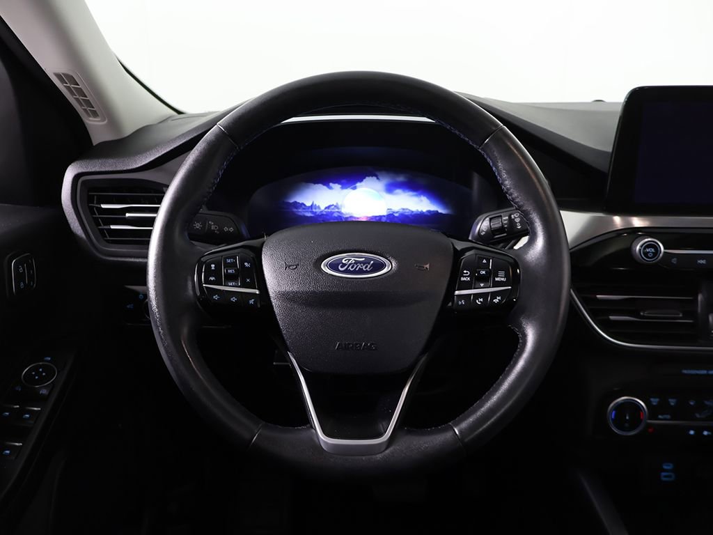 Used 2022 Ford Escape Titanium w/ Class II Trailer Tow Package AWD/4WD image 39