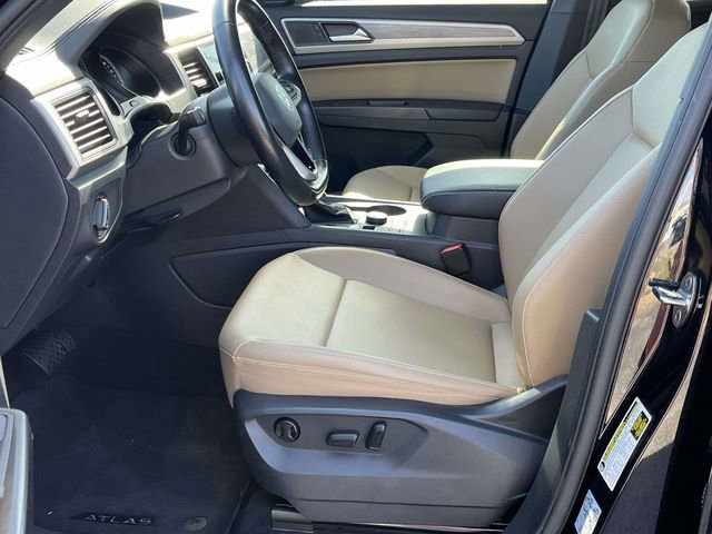 Used 2020 Volkswagen Atlas Cross Sport SE AWD/4WD image 13