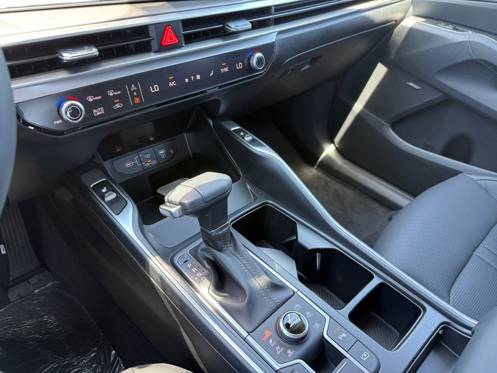 New 2026 Kia Sorento X-Line EX AWD/4WD image 13