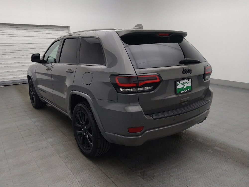 Used 2019 Jeep Grand Cherokee Altitude RWD image 5