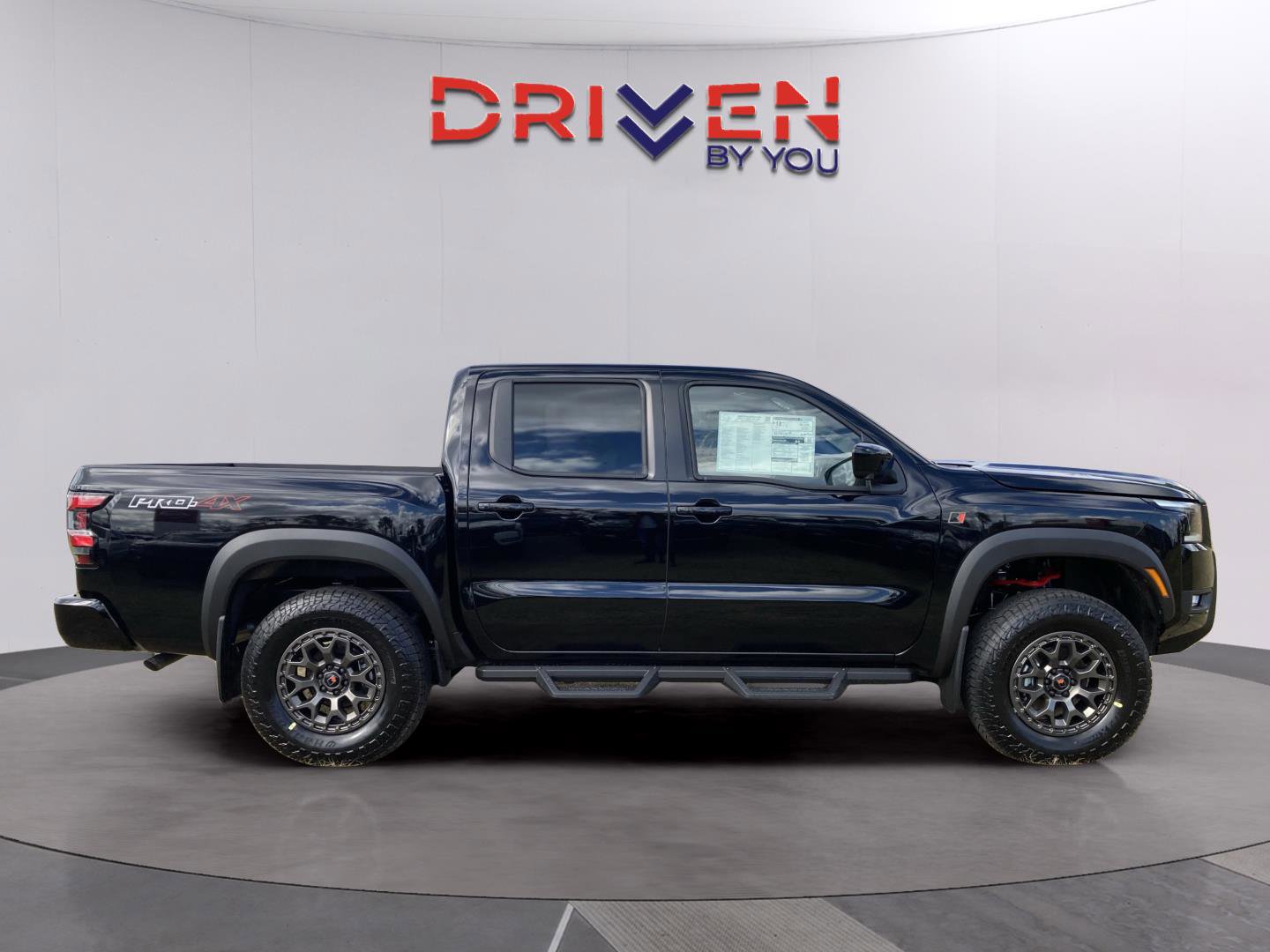 New 2026 Nissan Frontier PRO-4X w/ Pro-4x Convenience Package image 7