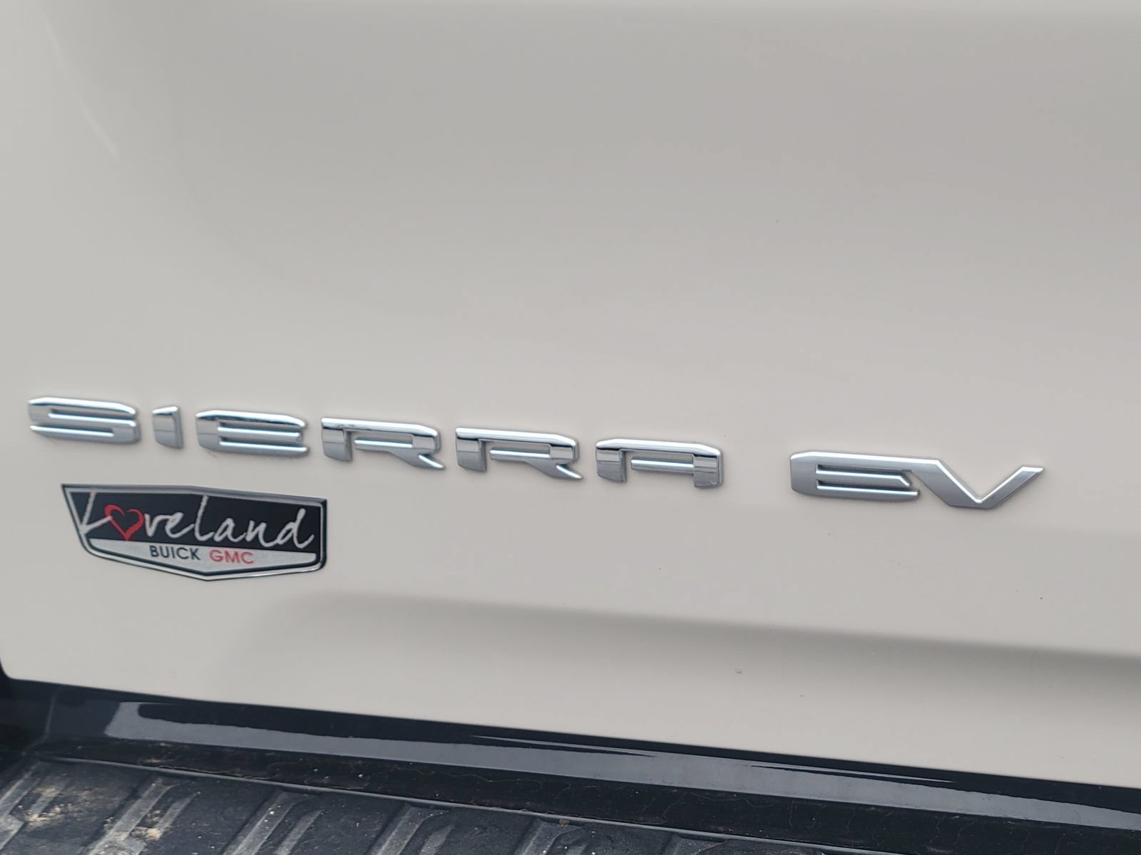 Used 2026 GMC Sierra EV AT4 w/ AT4 Premium Package AWD/4WD image 14