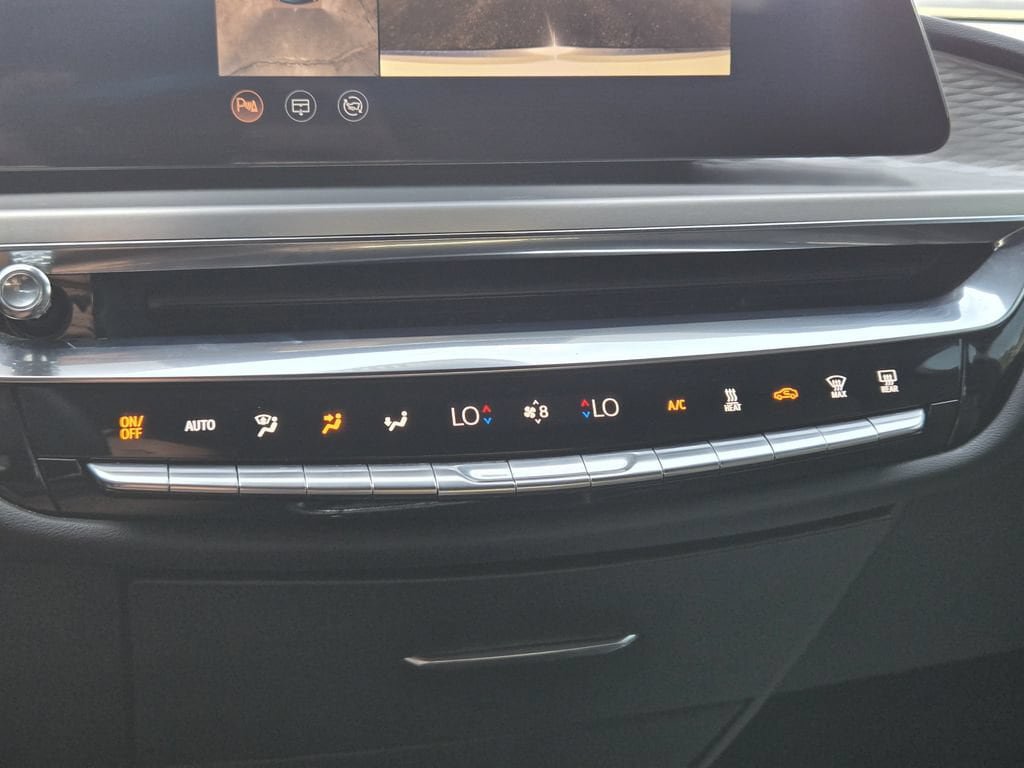 Certified 2024 Cadillac Lyriq Luxury RWD image 13