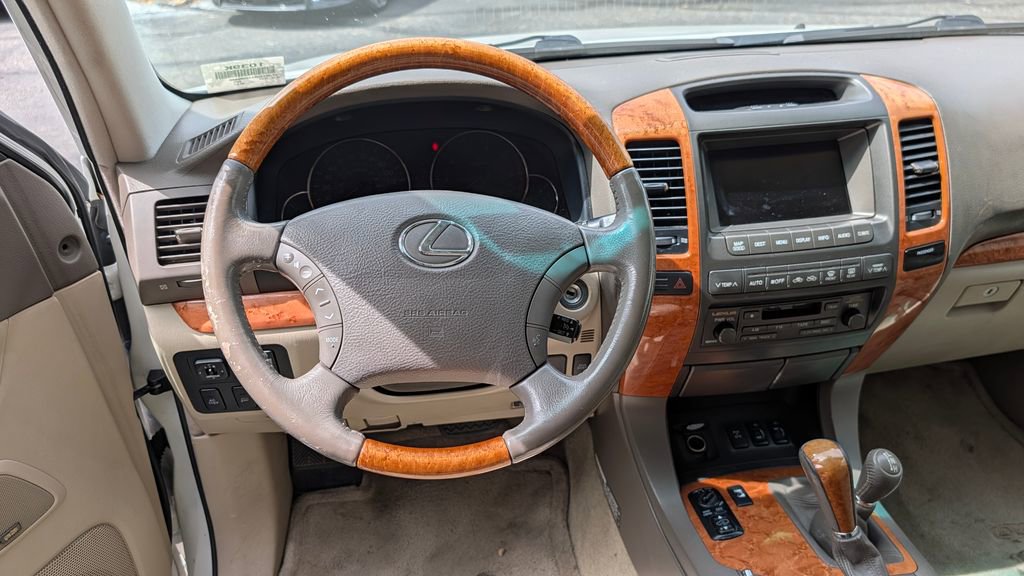 Used 2004 Lexus GX 470 AWD/4WD image 3