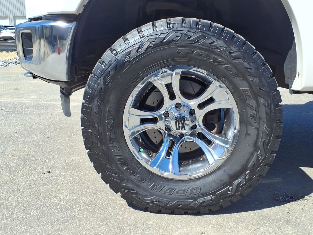 Used 2017 Ford F150 Lariat AWD/4WD image 9