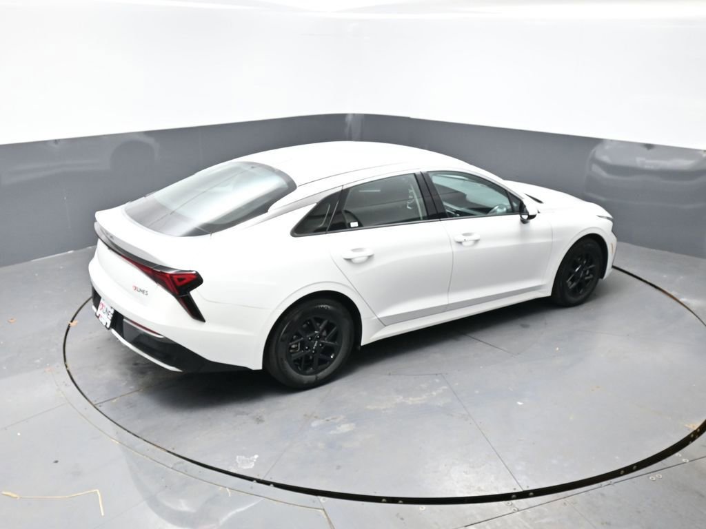 Used 2025 Kia K5 LXS image 41