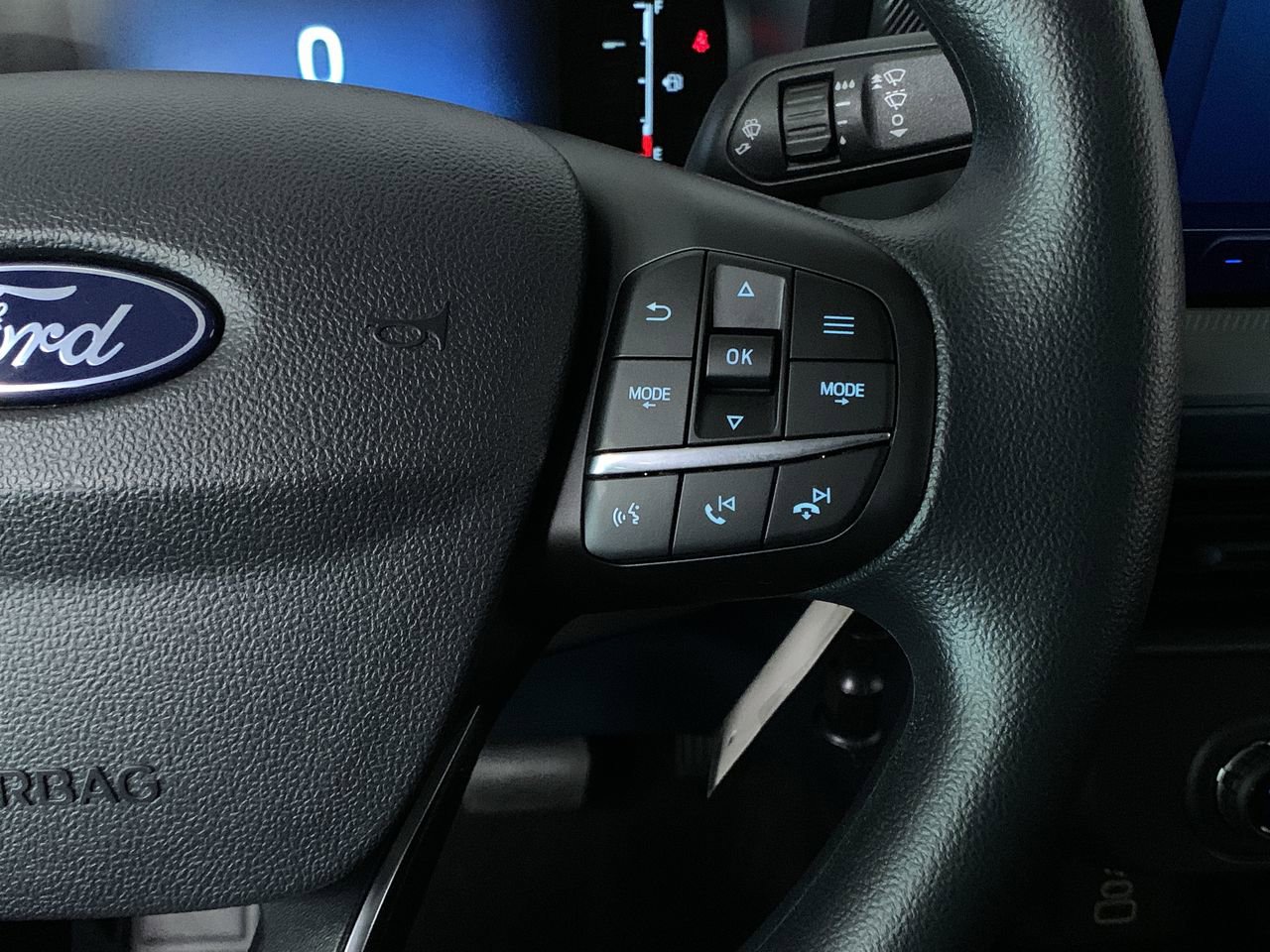 New 2025 Ford Maverick XL image 23