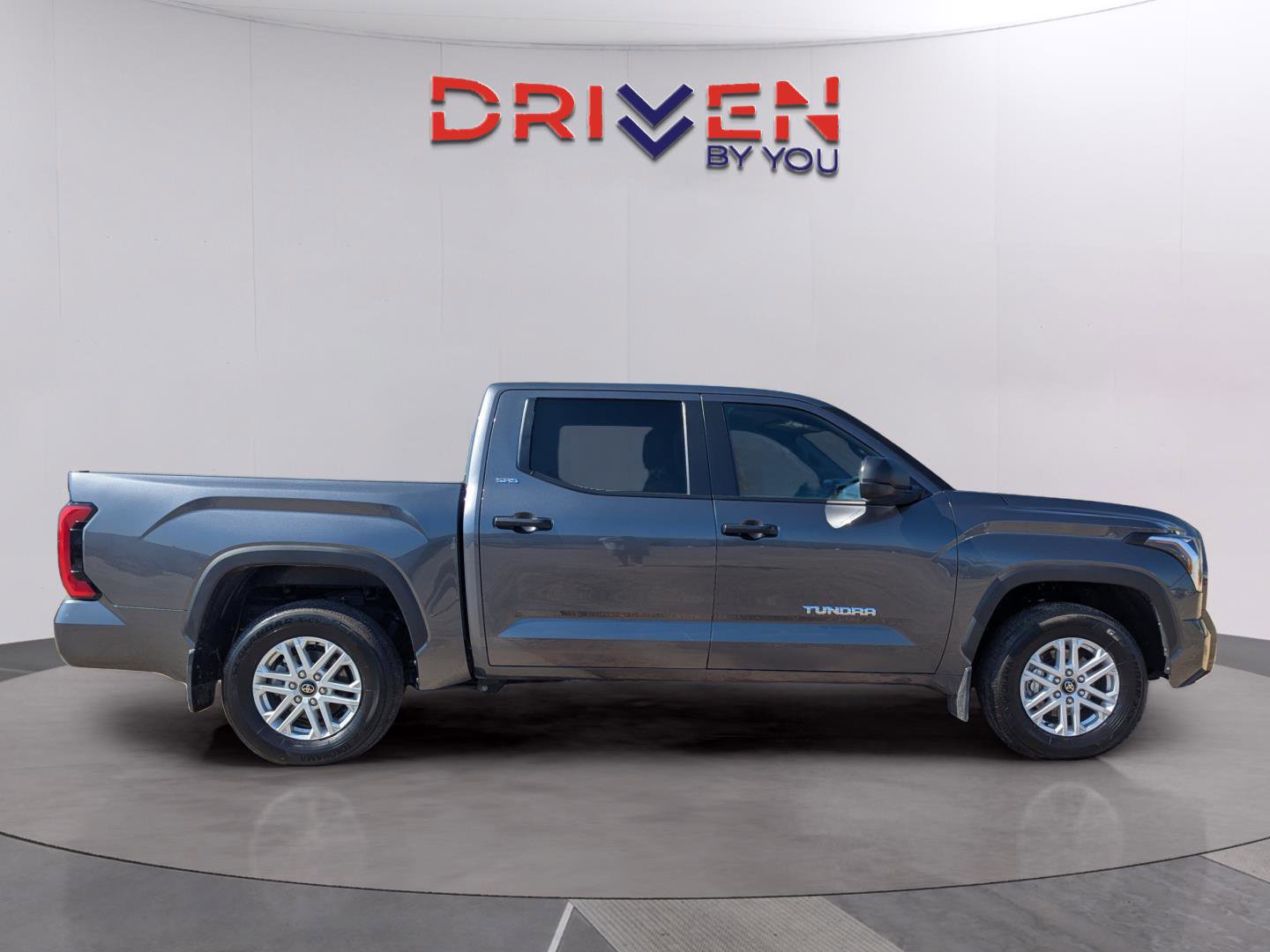 Used 2025 Toyota Tundra SR5 image 6