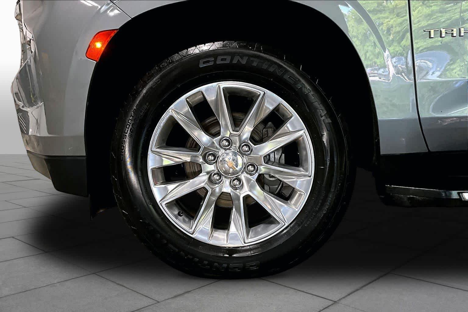 Used 2023 Chevrolet Tahoe Premier AWD/4WD image 10