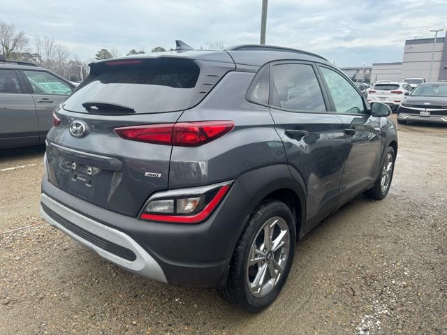 Used 2023 Hyundai Kona SEL image 12