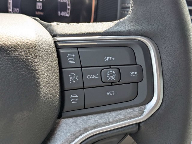 New 2026 Jeep Grand Wagoneer L 2WD w/ Premium Group I image 29