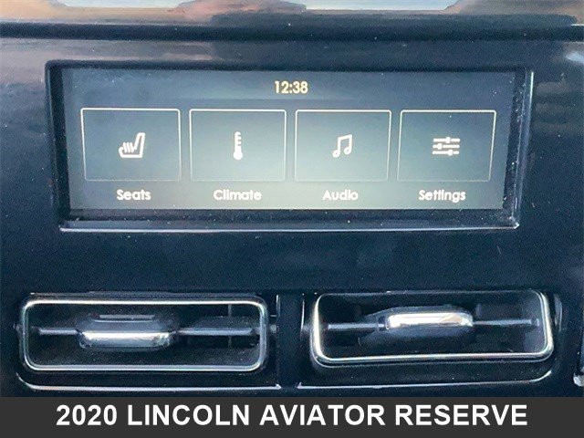 Used 2020 Lincoln Aviator Reserve w/ Equipment Group 201A image 16