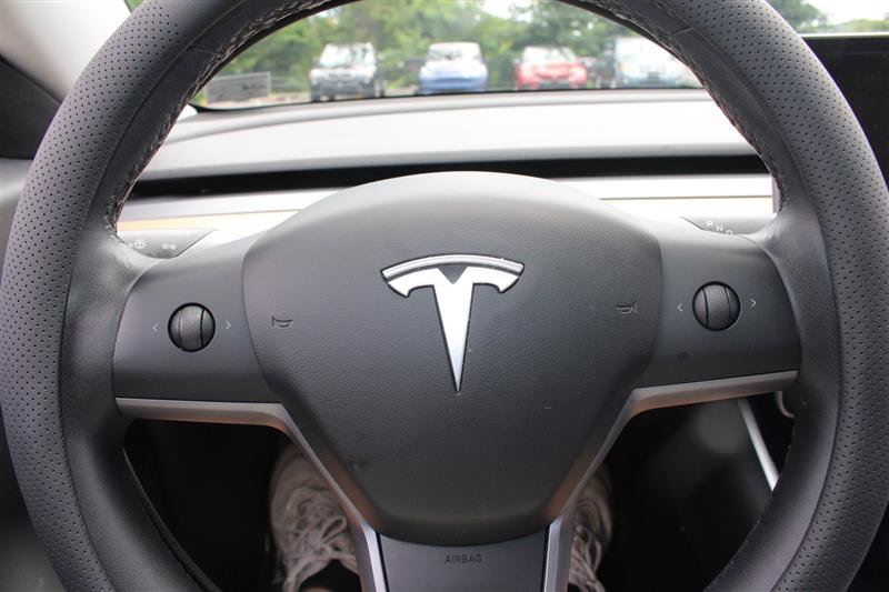 Used 2019 Tesla Model 3 Mid Range RWD image 13