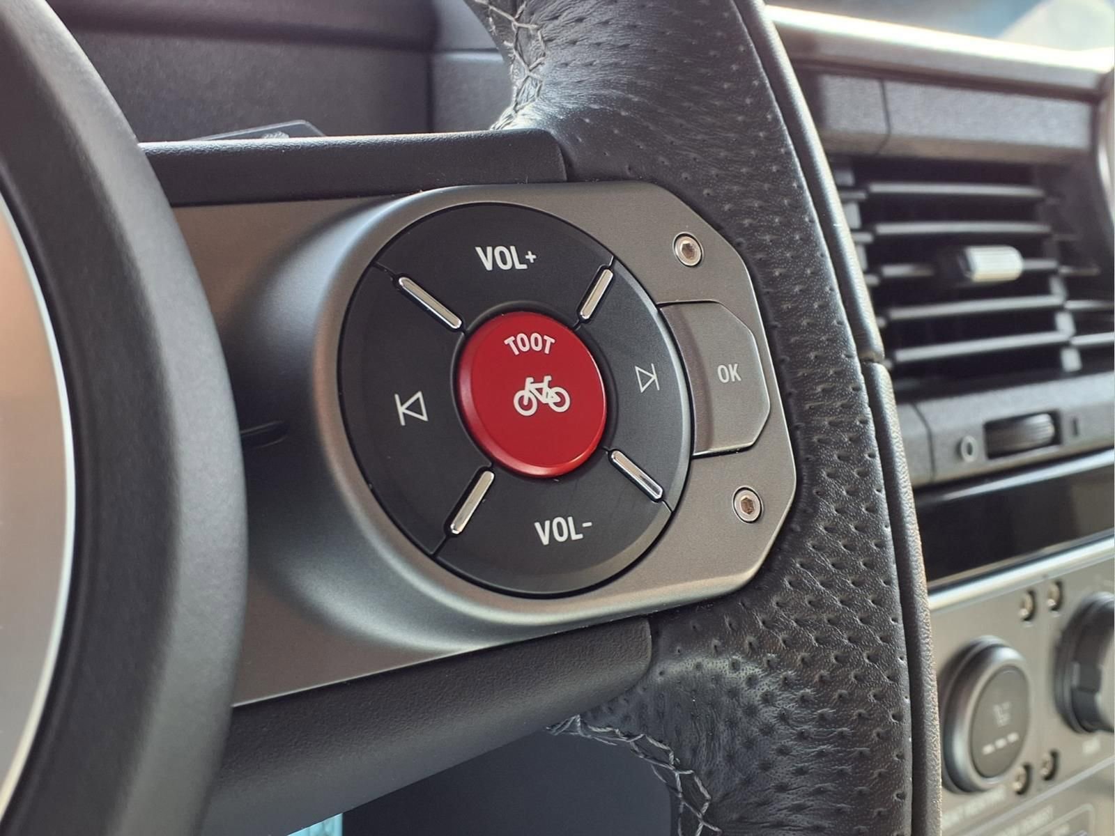 Used 2024 INEOS Grenadier Fieldmaster Edition image 21