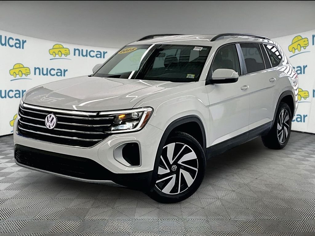 Used 2025 Volkswagen Atlas SE AWD/4WD image 3