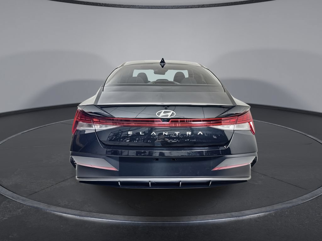 Certified 2025 Hyundai Elantra SEL FWD image 7