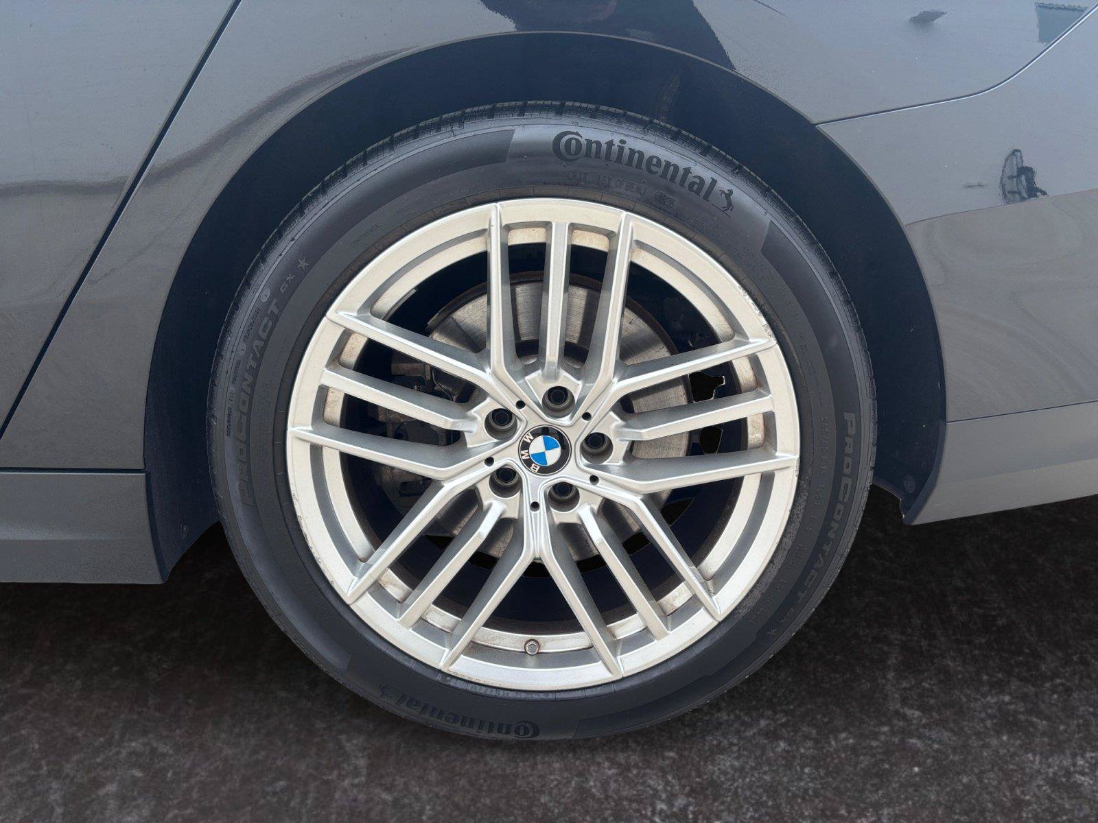 Used 2024 BMW 540i xDrive w/ Premium Package AWD/4WD image 29