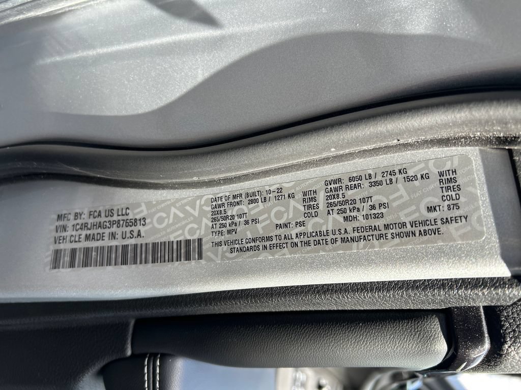 Certified 2023 Jeep Grand Cherokee Altitude AWD/4WD image 44