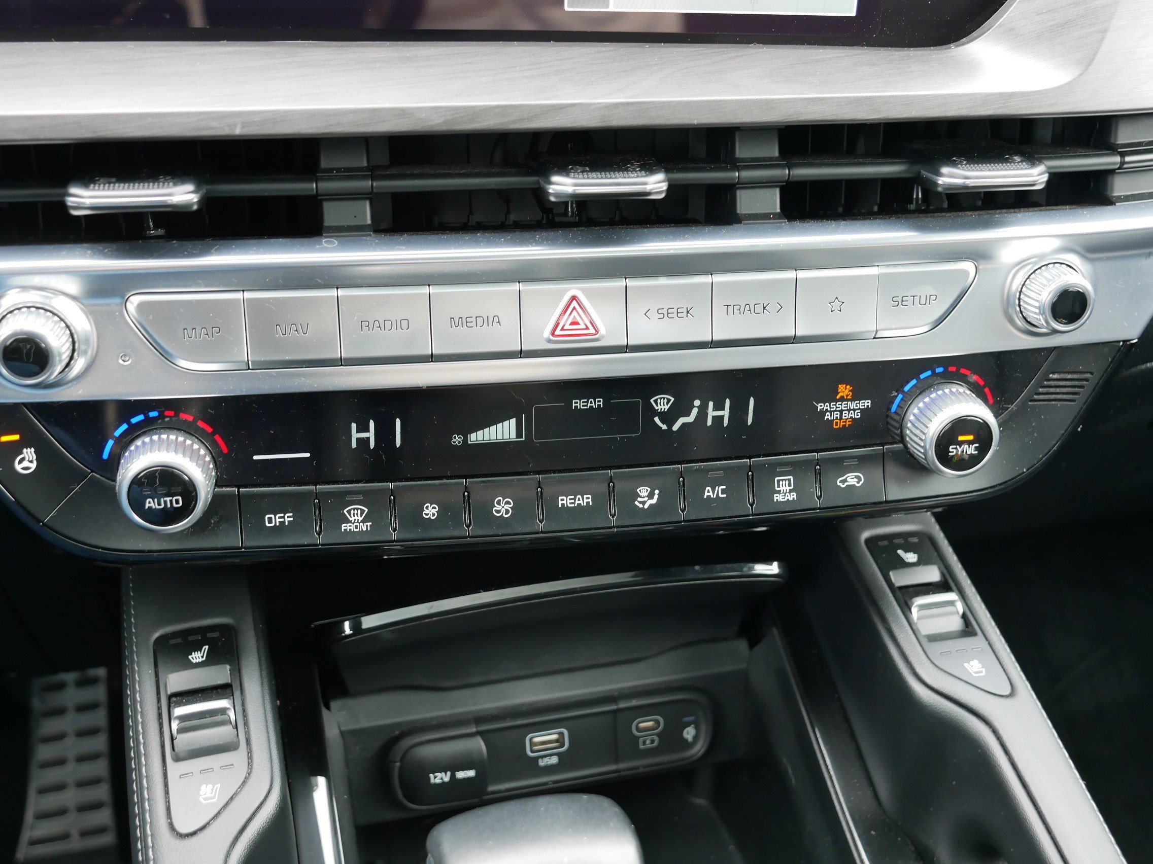 Certified 2023 Kia Telluride SX Prestige X-Line image 23