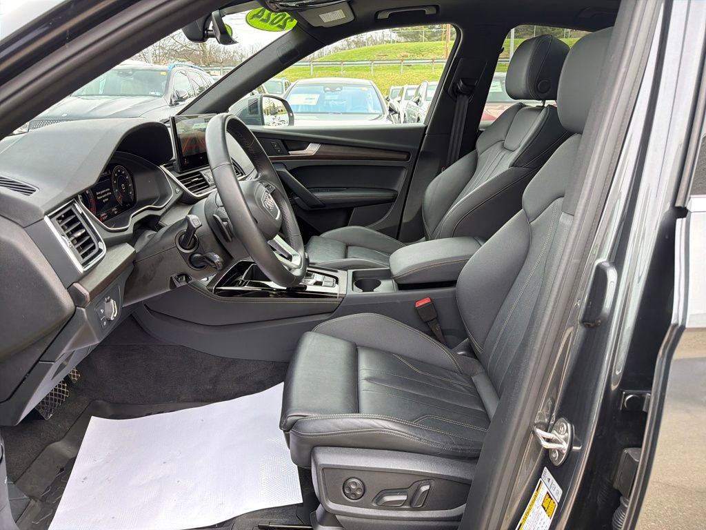 Used 2024 Audi Q5 2.0T Premium Plus w/ Premium Plus Package image 10