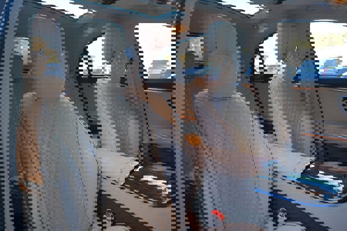 Used 2023 Mercedes-Benz S 580 4MATIC Sedan image 32