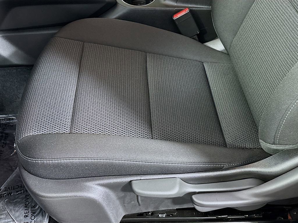 New 2025 GMC Canyon Elevation w/ Convenience Package image 18